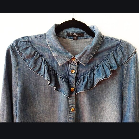 Velvet Heart Blue Button Down Shirt - Picture 3 of 7